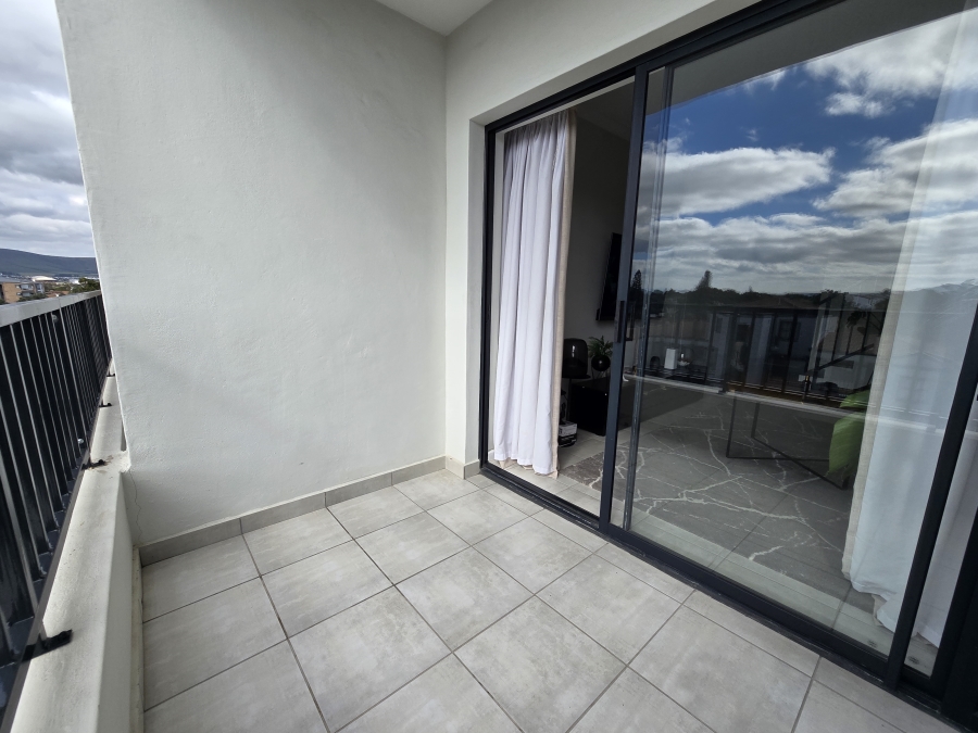 2 Bedroom Property for Sale in Table View Western Cape